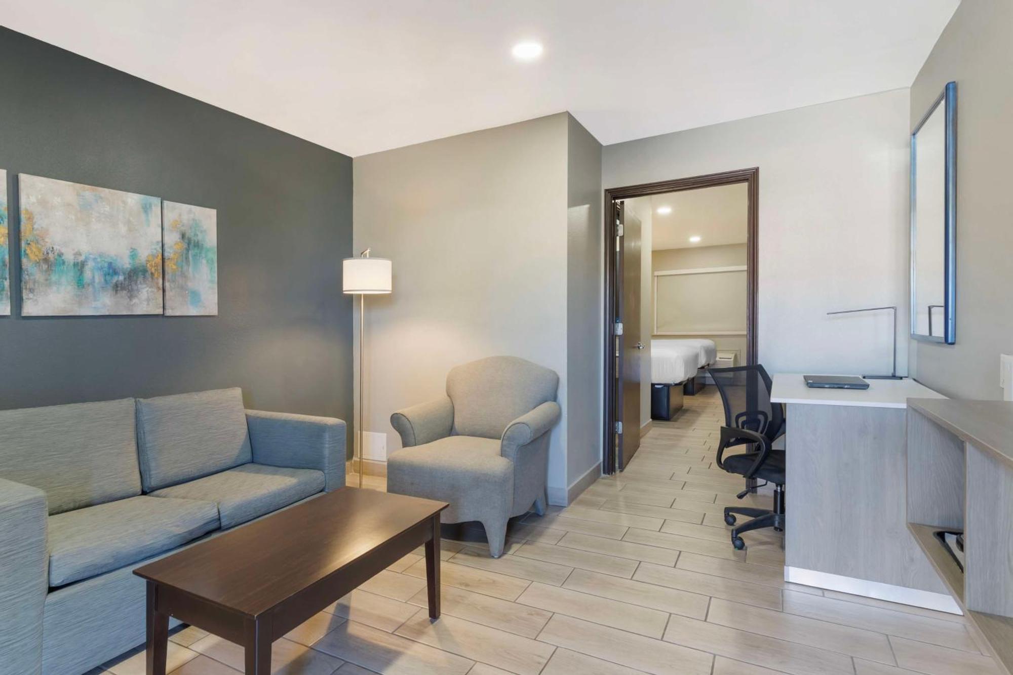Best Western Plus Edinburg Inn & Suites Esterno foto